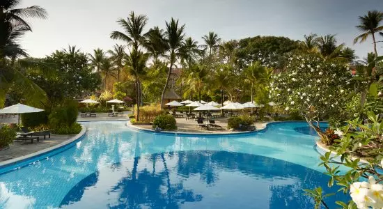 melia-bali-main-pool (1)
